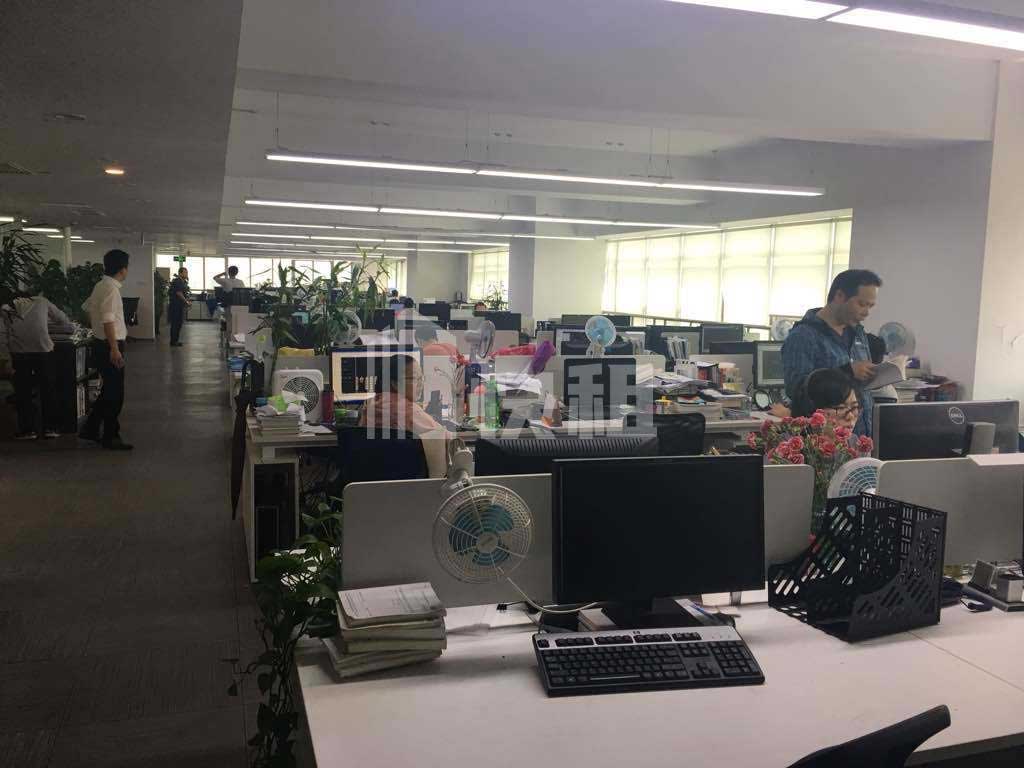 鸿运大厦1530 ㎡