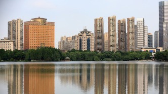 统计局高级统计师杨彩芳解读8月房价:一线环比上涨,同比降幅继续收窄